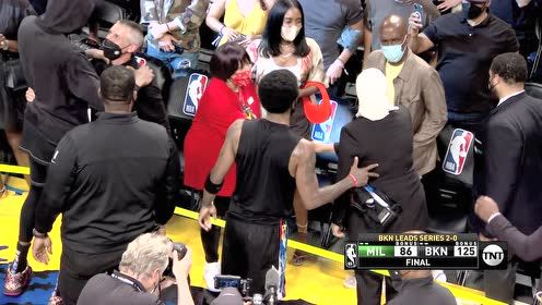 【2021年06月08日 雄鹿vs篮网集锦】无比温馨 杜兰特赛后拥抱母亲