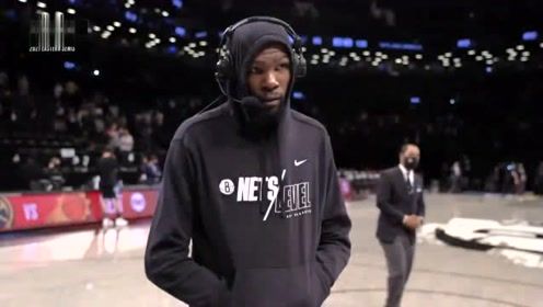 【2021年06月08日 雄鹿vs篮网集锦】记者“脑残”提问震惊杜兰特：明天就是你小腿受伤2周年