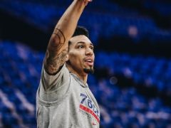 铁林打铁频频！主场球迷对格林的糟糕表现发出阵阵嘘声