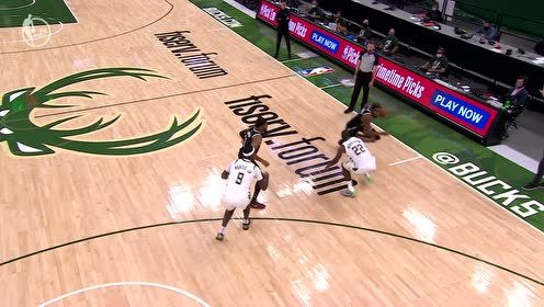 【2021年06月14日 篮网vs雄鹿集锦】就像过清晨的马路 杜兰特过掉米德尔顿完成双手暴扣