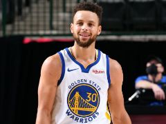NBA历史首人！库里生涯两次签下2亿合同