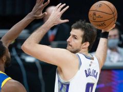 名记：别利察与勇士达成一年底薪合同