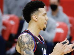 官宣：丹尼-格林与76人达成2年2000万的合同续约