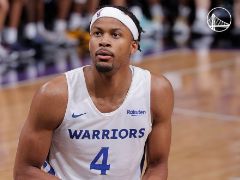 继续得分上双！穆迪全场砍下14分2篮板