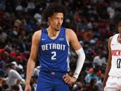 打破质疑！状元秀坎宁安三分10中7，关键血帽收割比赛