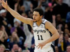 马刺官方：欢迎福布斯回家，球队正式签下福布斯