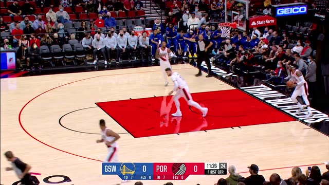 【2021年10月05日 勇士vs开拓者集锦】开场先对飙！卢尼半截篮命中利拉德以其人之道还治其人之身