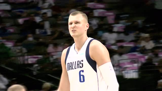 【2021年10月07日】NBA季前赛：爵士vs独行侠第1节英文原声回放