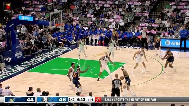 【2021年10月07日 爵士vs独行侠集锦】这次记者会记住我了！克拉克森夹缝求生打进神奇拉杆