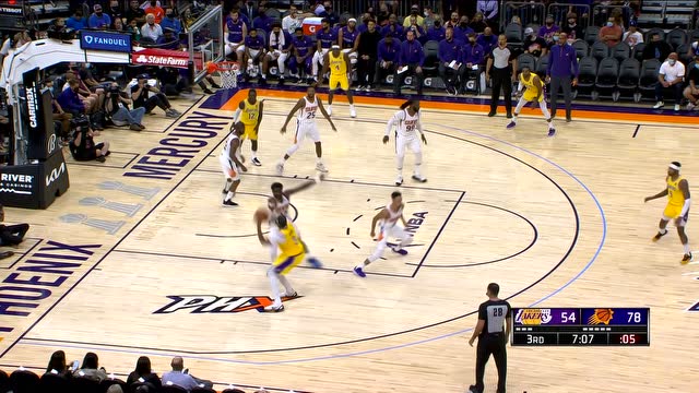 【2021年10月07日 湖人vs太阳集锦】顶级内线正面对话 浓眉无惧艾顿翻身跳投命中