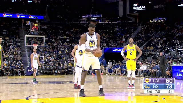 【2021年10月09日 湖人vs勇士集锦】全明星大赛即视感 镜头给到湖人板凳席星光熠熠