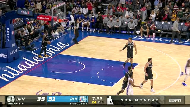 【2021年10月12日 篮网vs76人集锦】哈登闲庭信步飙进三分 以赛亚乔外线立刻作出回应