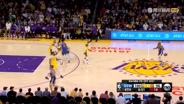 【2021年10月20日 勇士vs湖人集锦】伤害拉满！布拉德利相同位置连飙两记三分打懵旧主