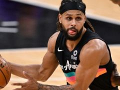 百分百命中率！米尔斯篮网首秀半场5中5得到15分