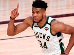 发挥勇猛！字母哥首节12中5砍下13分8篮板