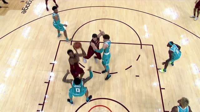 【2021年10月23日 黄蜂vs骑士集锦】暴力美学展现的淋漓尽致 莫布里空中制霸背后封盖扇懵乌布雷