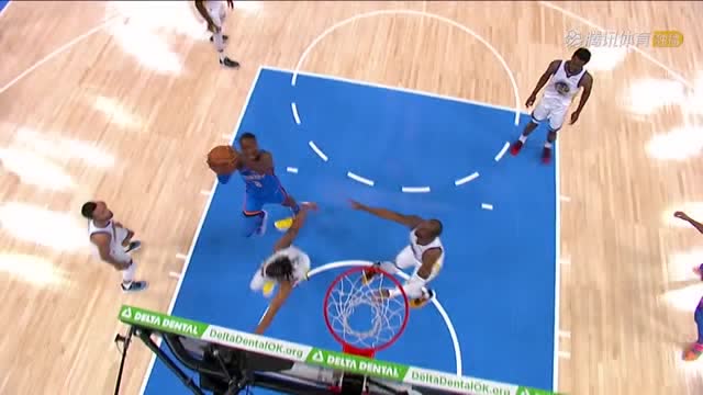 【2021年10月27日 勇士vs雷霆集锦】鞋都给干掉了！亚历山大慢三步上篮打成2+1