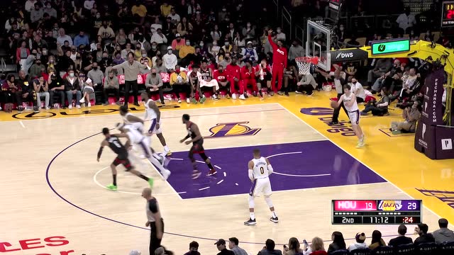 【2021年11月01日 火箭vs湖人集锦】老将为年轻人注入强心剂 戈登三分手起刀落