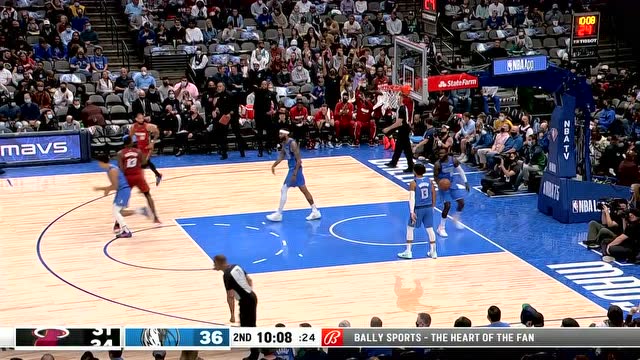 【2021年11月03日 热火vs独行侠集锦】带队反超！希罗独挑大梁狂砍8分强势反超