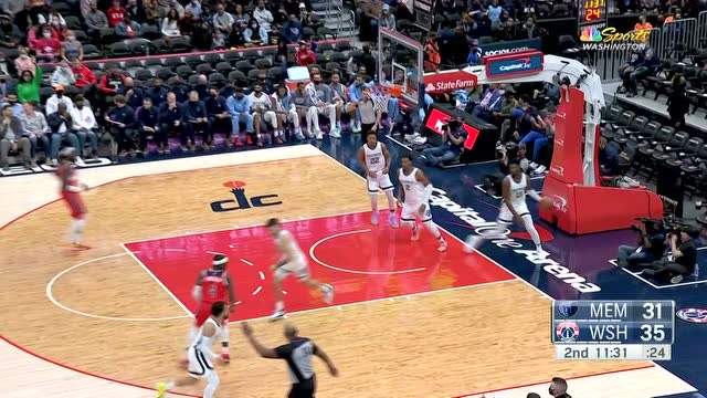 【2021年11月06日 灰熊vs奇才集锦】这球运气不错啊 丁威迪三分开火颠入网心