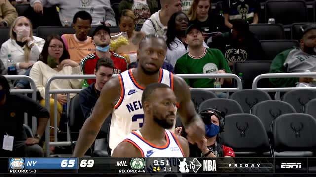 【2021年11月06日 尼克斯vs雄鹿集锦】进攻行云流水 兰德尔极致后仰跳投稳定军心