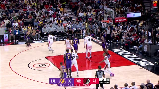 【2021年11月07日 湖人vs开拓者集锦】开启个人进攻模式 威少外线飚中三分球