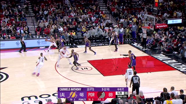 【2021年11月07日 湖人vs开拓者集锦】第20分入账！利拉德三分再次飚中