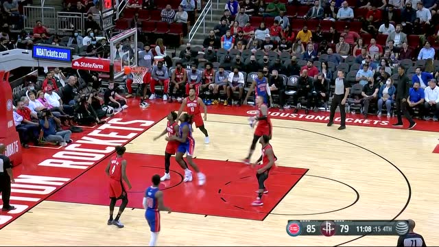 【2021年11月11日 活塞vs火箭集锦】约瑟夫三分冷箭 斯图尔特硬抗对手打进