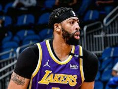 戴维斯谈塔克：在他出场的第一场比赛，就做了他所该做的事情