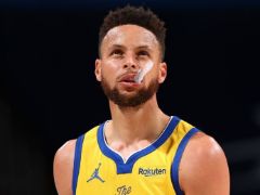 后无来者！库里职业生涯第37次单场9+三分