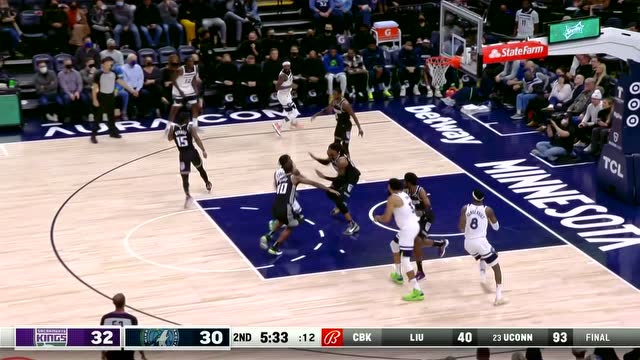 【2021年11月18日 国王vs森林狼集锦】年轻无极限 爱德华兹欧洲步上篮稳稳命中