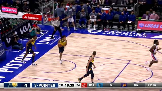 【2021年11月18日 步行者vs活塞集锦】投射能力没得挑 康宁汉姆搭弓就射三分穿心