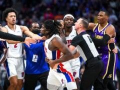 官宣！詹姆斯冲突报告出炉！主裁回应4大疑点，威少吃技犯不冤