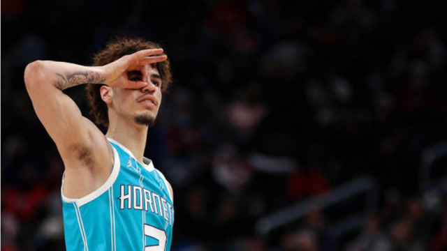 【2021年11月23日 黄蜂vs奇才集锦】三球vs奇才集锦 28分亲手拒绝逆转