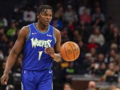 比肩詹姆斯！爱德华兹不满21岁砍下33分14篮板6助攻+5三分