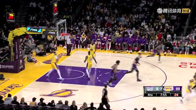 【2021年11月27日 国王vs湖人集锦】得分助攻一肩挑 希尔德分球戴维斯碾压艾灵顿上篮