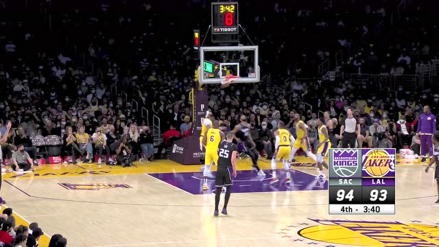 【2021年11月27日 国王vs湖人集锦】乌克兰人跟你闹呢？莱恩暴扣+三分反超比分