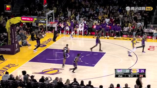 【2021年11月27日 国王vs湖人集锦】脑袋戳起来 安东尼艾灵顿三分大涨气势