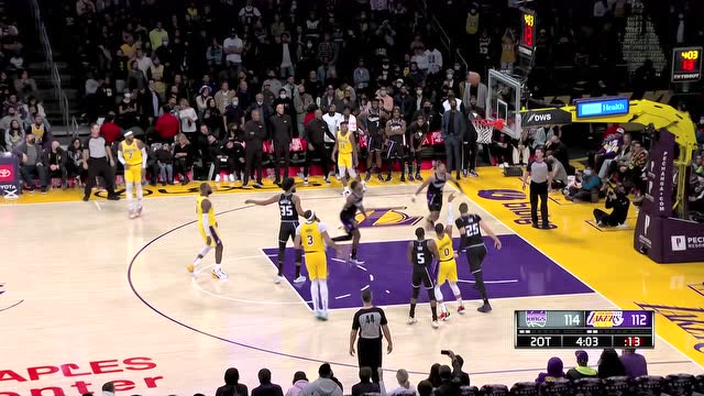 【2021年11月27日 国王vs湖人集锦】福克斯颜射浓眉哥 威少借掩护中投回应