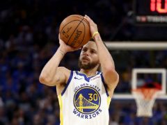 队史巴朗-戴维斯后首人！库里狂砍33分5篮板6助攻6抢断