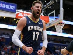 39分15篮板3助攻2抢断+7记三分！瓦兰丘纳斯大爆发