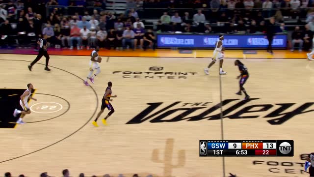 【2021年12月01日 勇士vs太阳集锦】你有张良计我有过墙梯！库里携手普尔外线连飙两记火热三分