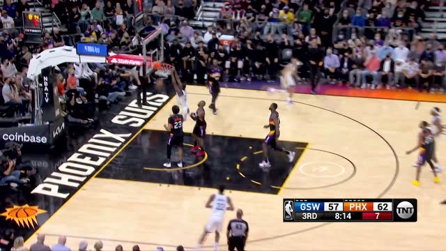 【2021年12月01日 勇士vs太阳集锦】普尔眼观六路送妙传 格林霸王举鼎双手暴扣