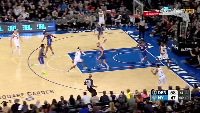 【2021年12月05日 掘金vs尼克斯集锦】兰德尔强突篮下遭约基奇大帽伺候 巴顿反击欧洲步一骑绝尘