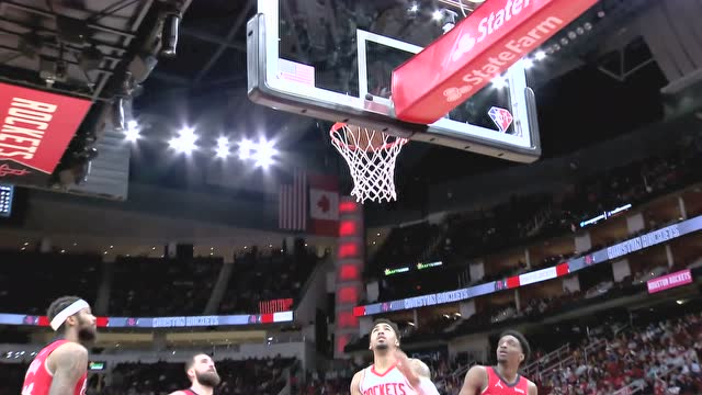 【2021年12月06日 鹈鹕vs火箭集锦】打的鹈鹕毫无招架之力 马丁篮下反复拼抢生生将球摁进篮筐