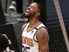 布里奇斯谈手指脱臼：很痛苦，手指已经出现在它不应该在的位置