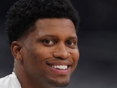 盖伊职业生涯得分破17000大关