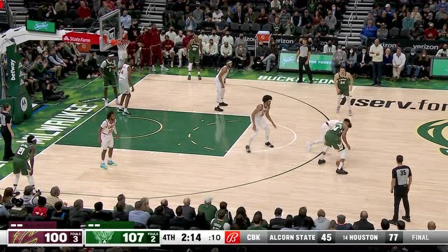 【2021年12月07日 骑士vs雄鹿集锦】生日夜要亲自操刀 字母哥中投+突破上篮力挽狂澜