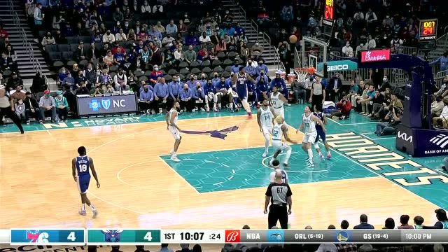 【2021年12月07日 76人vs黄蜂集锦】默契十足 理查德斯空接暴扣双臂挂筐