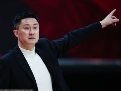 杜锋：打澳大利亚要敢于冲击和挑战 希望阿联回归但前提是健康